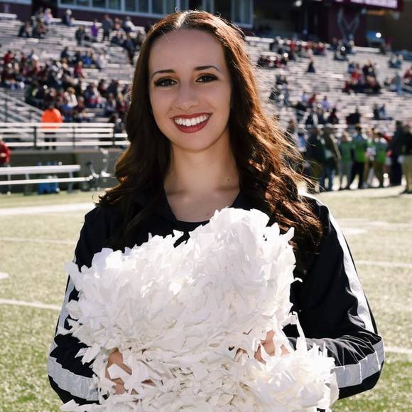 Meet your Posher, Daniela - Picture 1 of 1